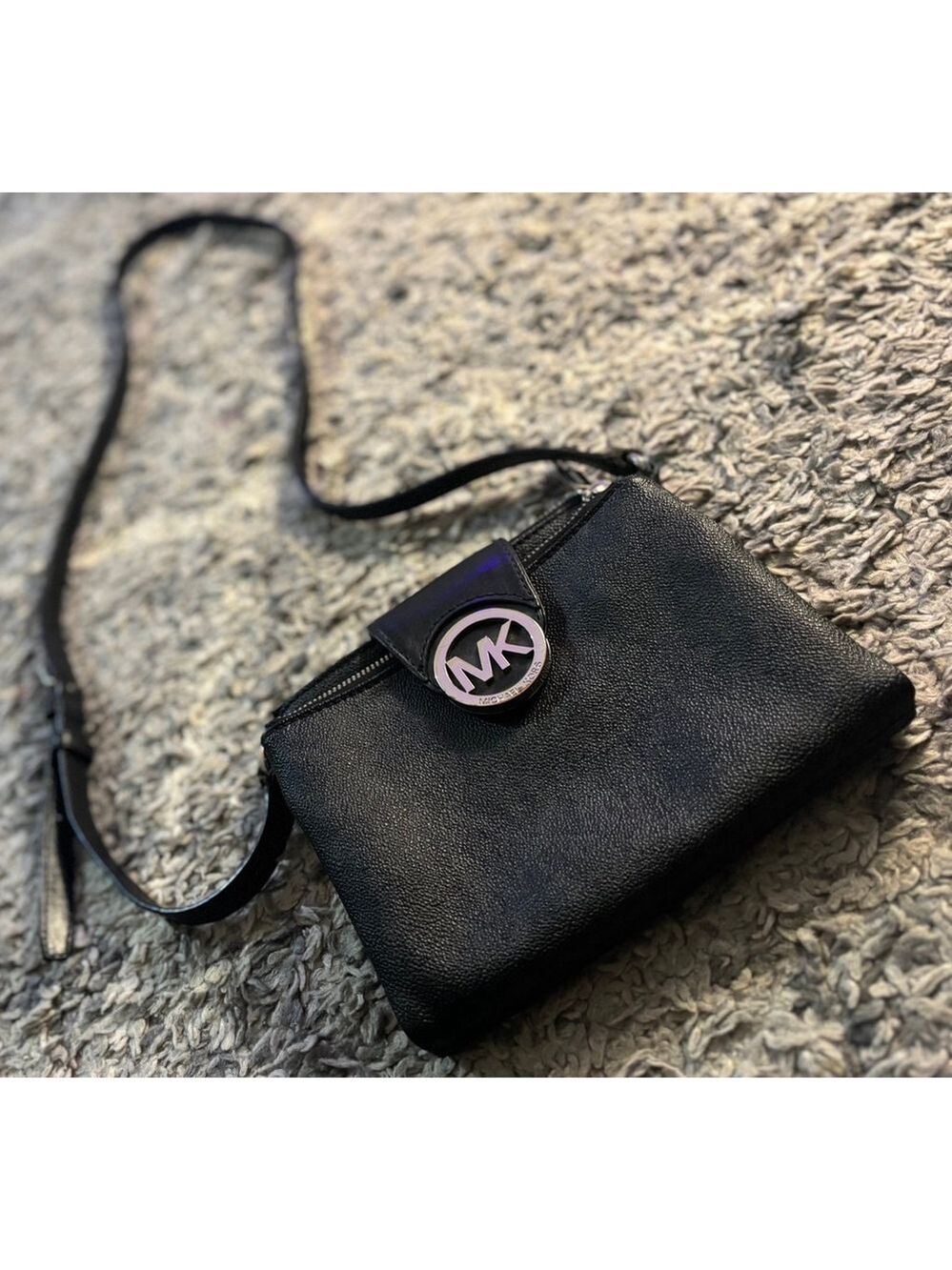 Michael Kors Crossbody Bag - Picture 2 of 7